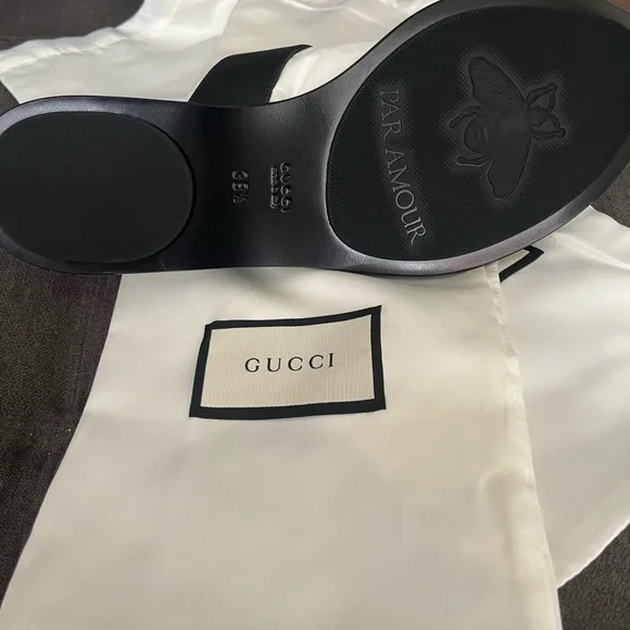 Gucci Marmont GG Thong Sandal - Picture 3 of 6
